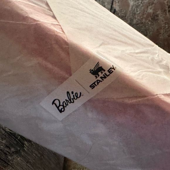 NEW - Barbie x Stanley Tumbler Icon 40 oz Quencher - Picture 7 of 8